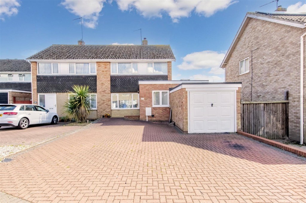 Images for Deeble Road, Kettering EAID:oscarjamesapi BID:2