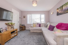 Images for Deeble Road, Kettering