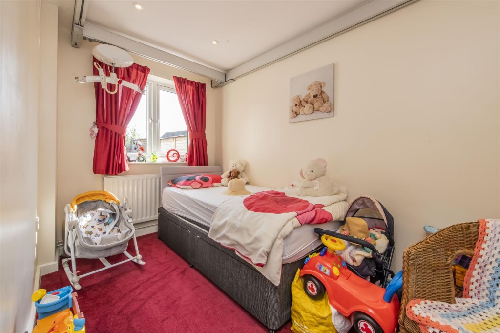 Images for Deeble Road, Kettering EAID:oscarjamesapi BID:2