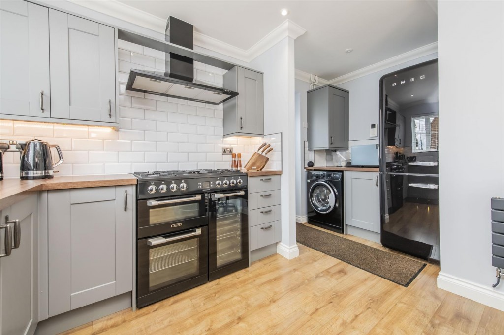 Images for Lodge Way, Irthlingborough, Wellingborough EAID:oscarjamesapi BID:6