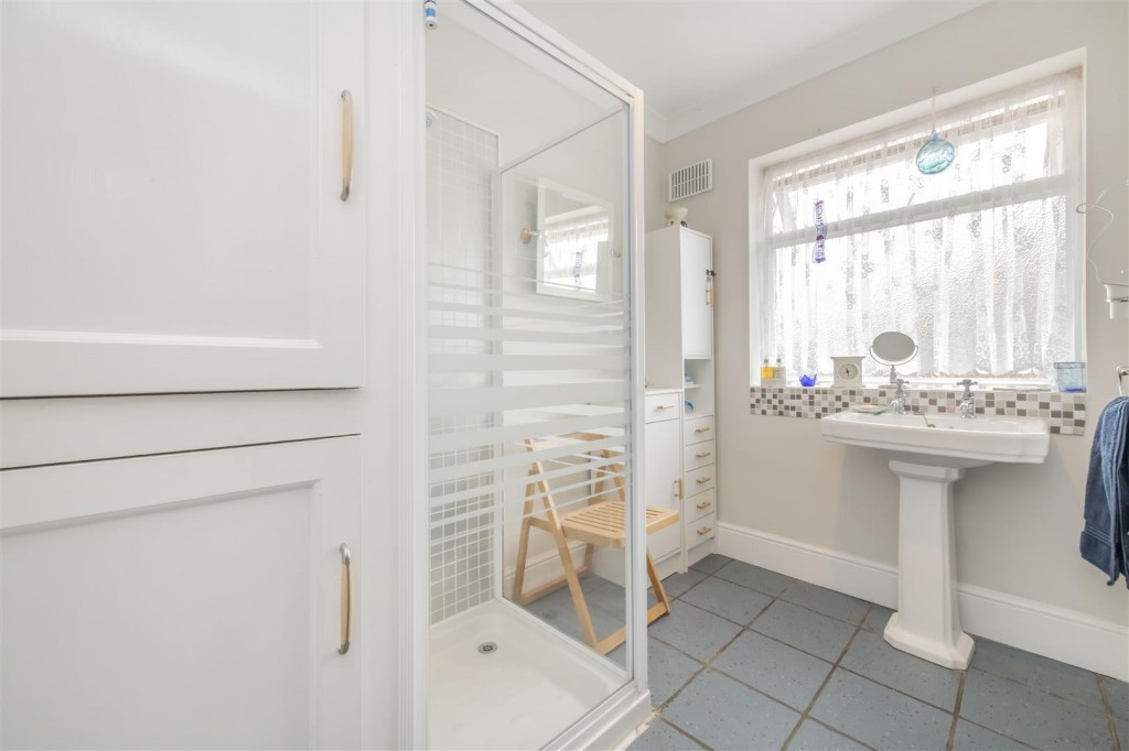 Images for Pebbleford Road, Kettering EAID:oscarjamesapi BID:2