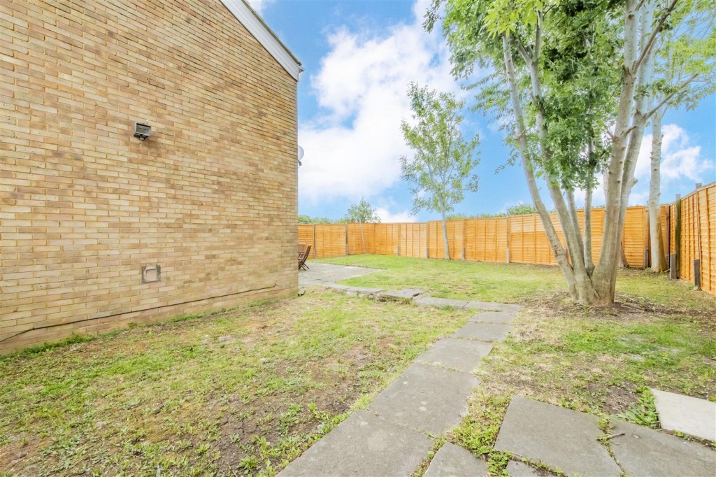 Images for Hawkshead, Wellingborough EAID:oscarjamesapi BID:6