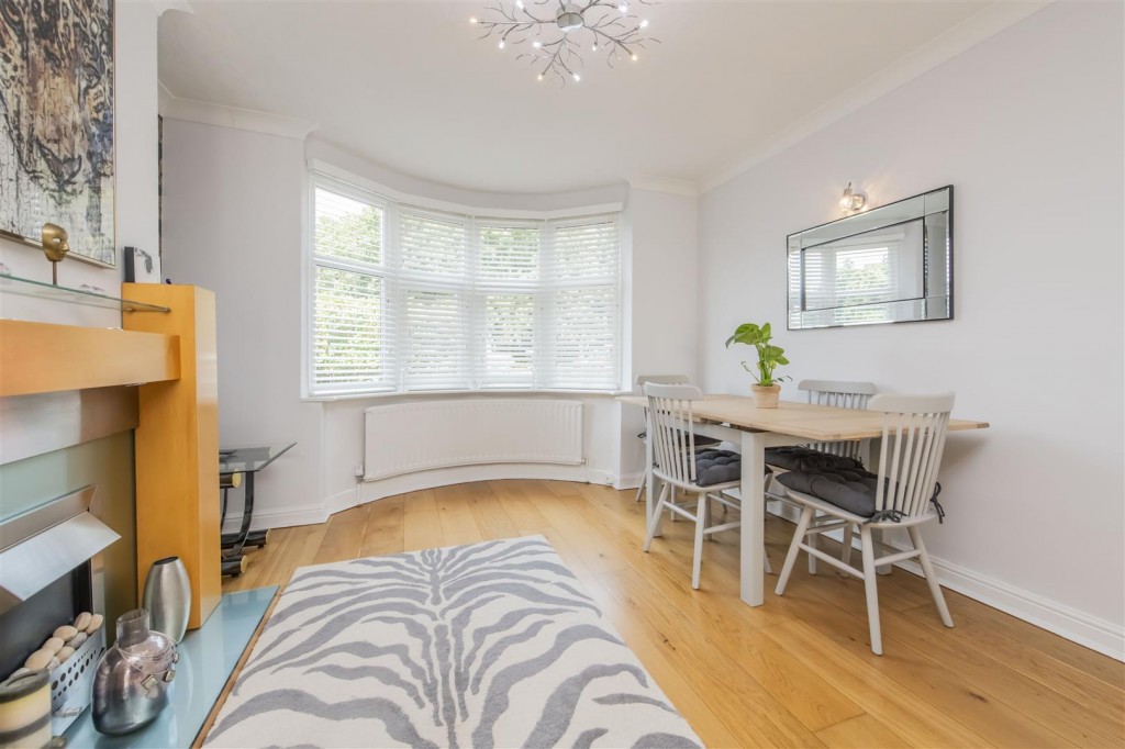 Images for Harlestone Road, Northampton EAID:oscarjamesapi BID:1