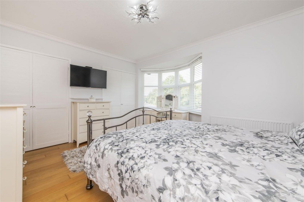 Images for Harlestone Road, Northampton EAID:oscarjamesapi BID:1