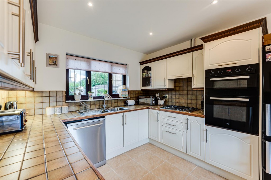 Images for The Woodlands, Geddington, Kettering EAID:oscarjamesapi BID:2