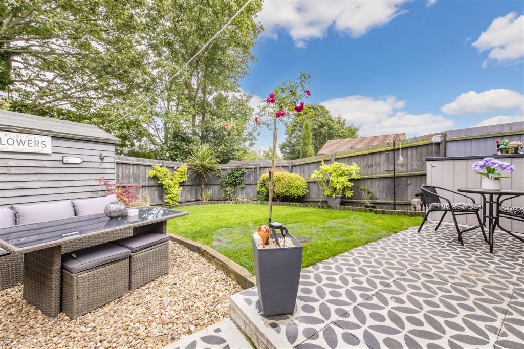 Images for Cranford Road, Burton Latimer, Kettering EAID:oscarjamesapi BID:3