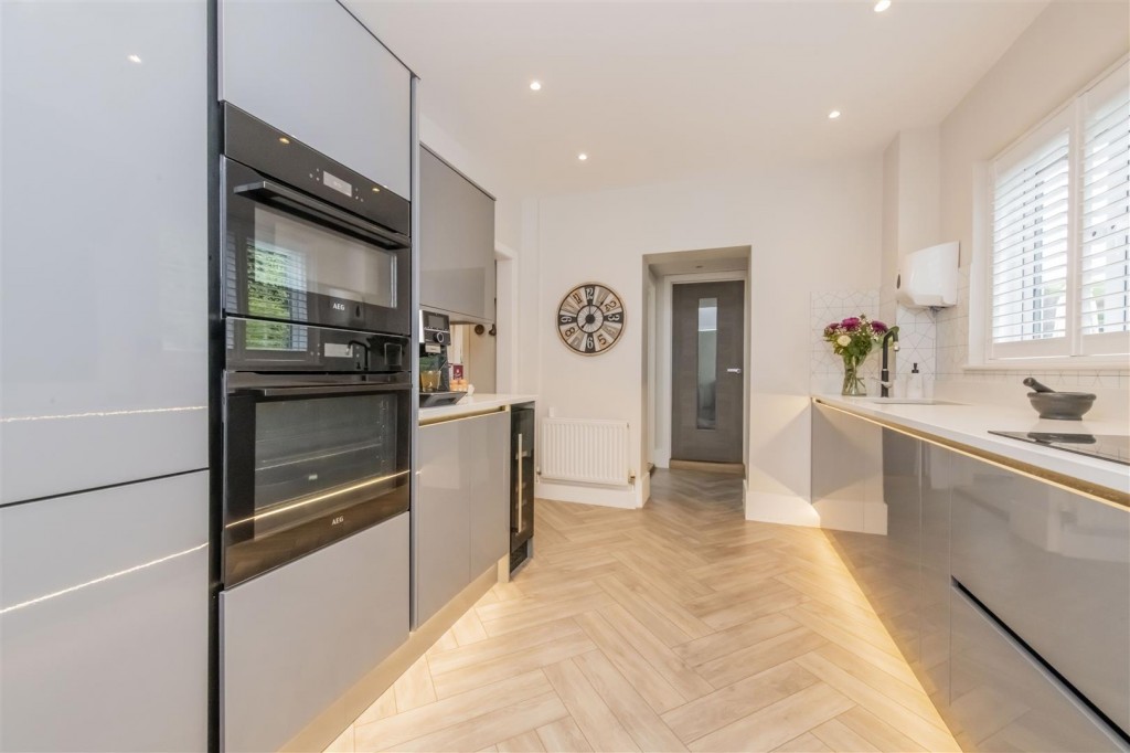 Images for Elm Road, Burton Latimer EAID:oscarjamesapi BID:3