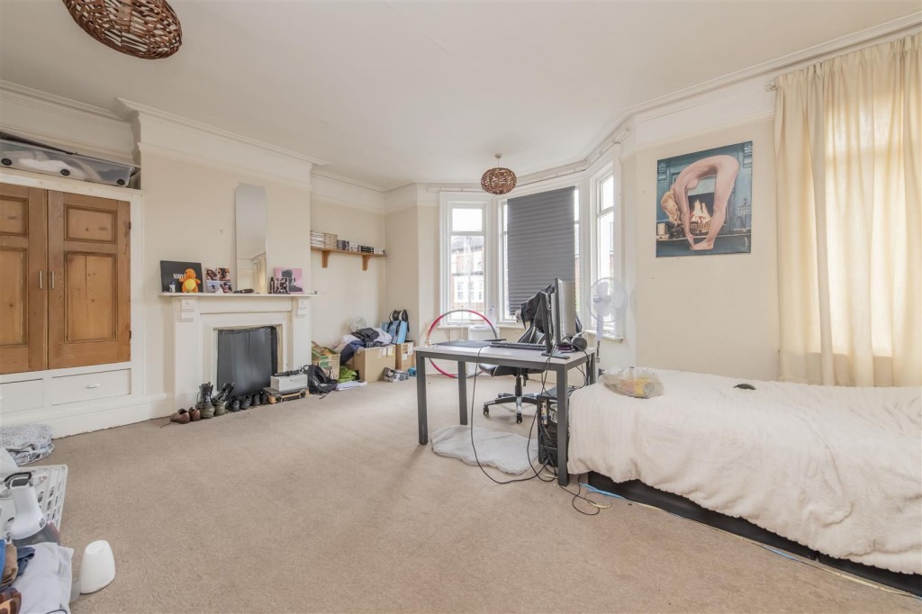 Images for Abington Grove, Northampton EAID:oscarjamesapi BID:1