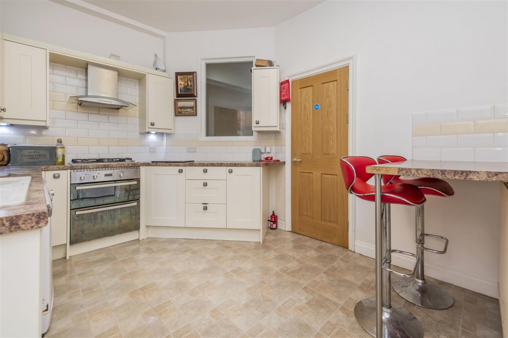 Images for Abington Grove, Northampton EAID:oscarjamesapi BID:1