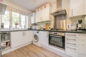Images for Rossetti Close, Wellingborough