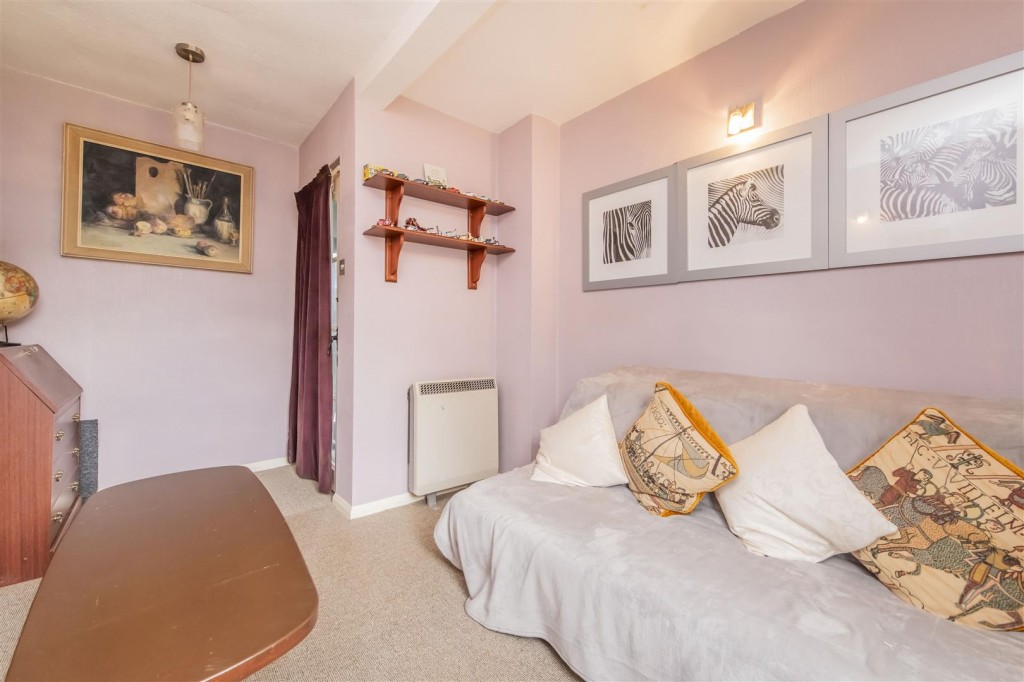 Images for Anne Road, Wellingborough EAID:oscarjamesapi BID:6