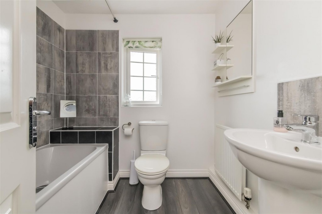 Images for Foxglove Road, Desborough EAID:oscarjamesapi BID:2