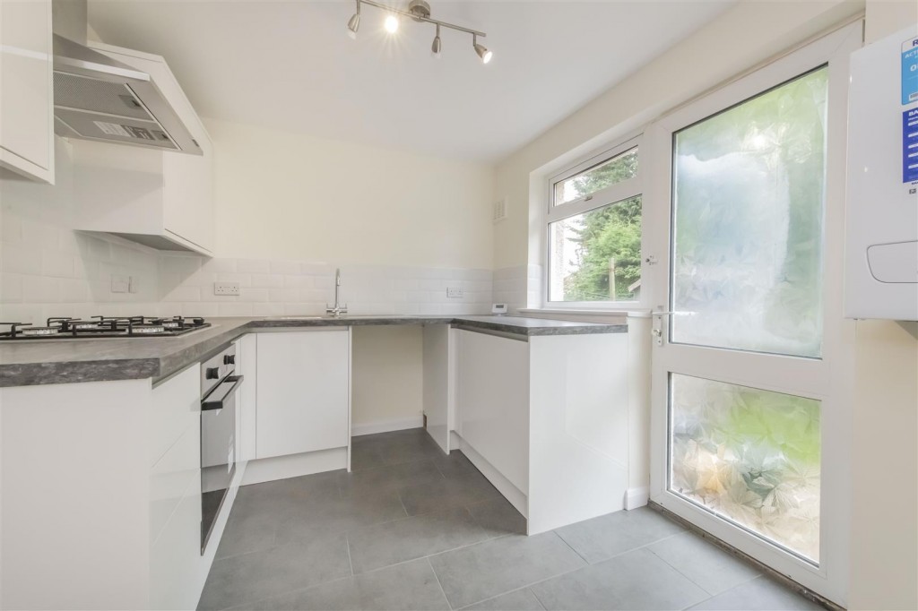 Images for Dobson Walk, Corby EAID:oscarjamesapi BID:4