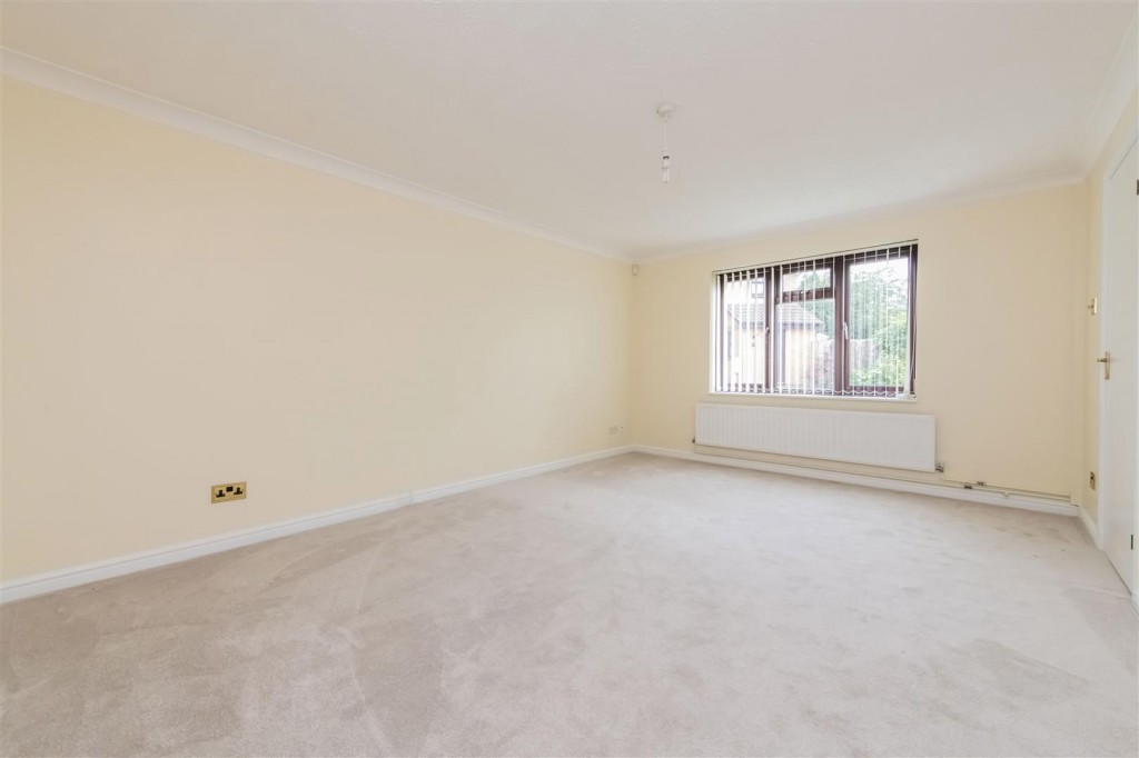 Images for Grange Road, Wellingborough EAID:oscarjamesapi BID:6