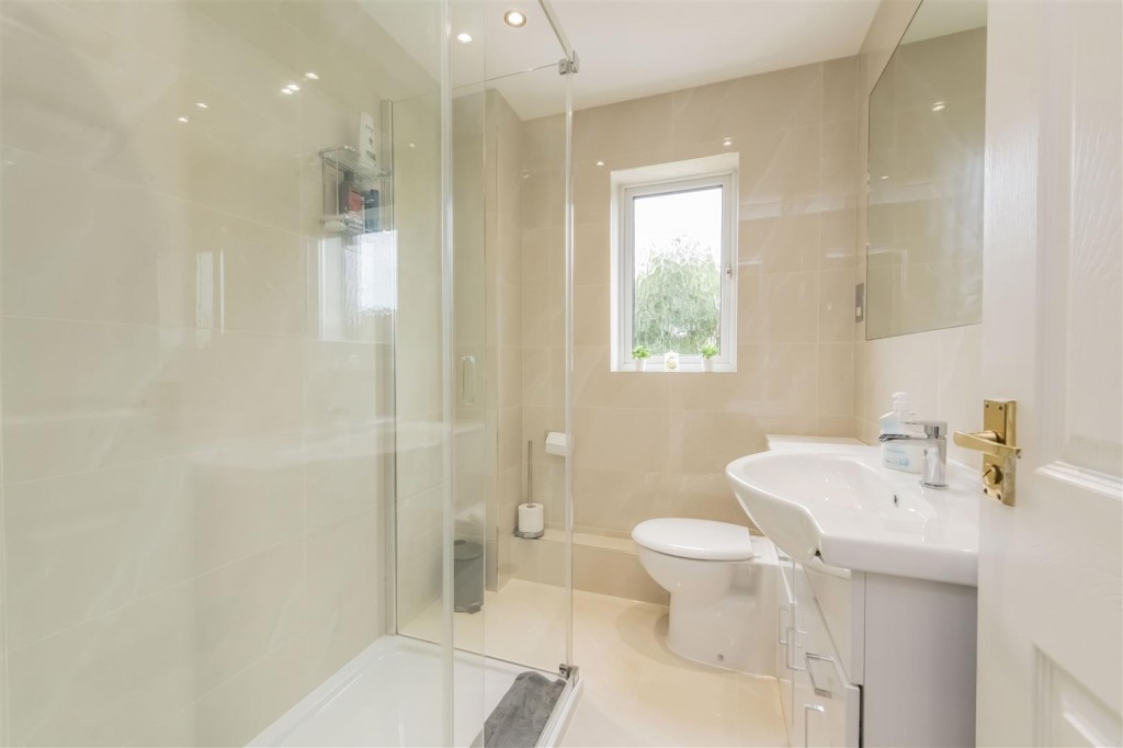 Images for Cross Brooks, Wootton, Northampton EAID:oscarjamesapi BID:1