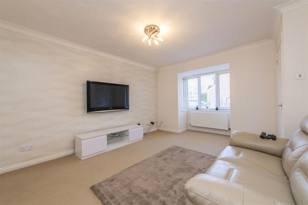 Images for Cross Brooks, Wootton, Northampton EAID:oscarjamesapi BID:1