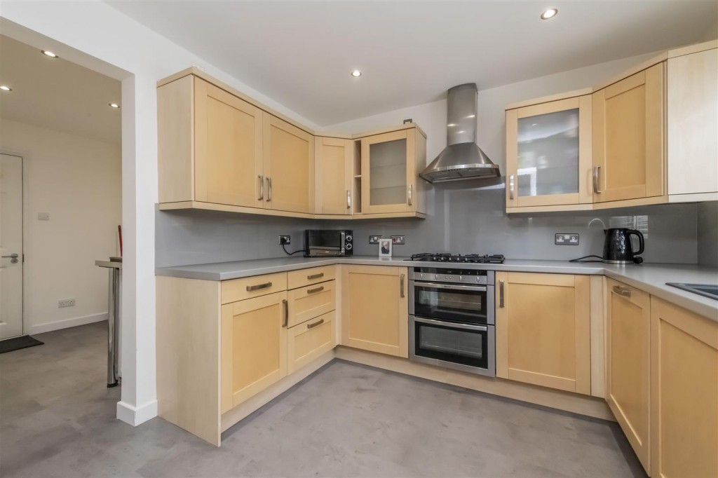 Images for Cross Brooks, Wootton, Northampton EAID:oscarjamesapi BID:1
