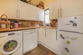 Images for New Road, Geddington, Kettering