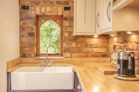 Images for Hilltop, Furnace Lane, Little Harrowden, Wellingborough
