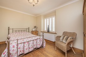 Images for Hilltop, Furnace Lane, Little Harrowden, Wellingborough