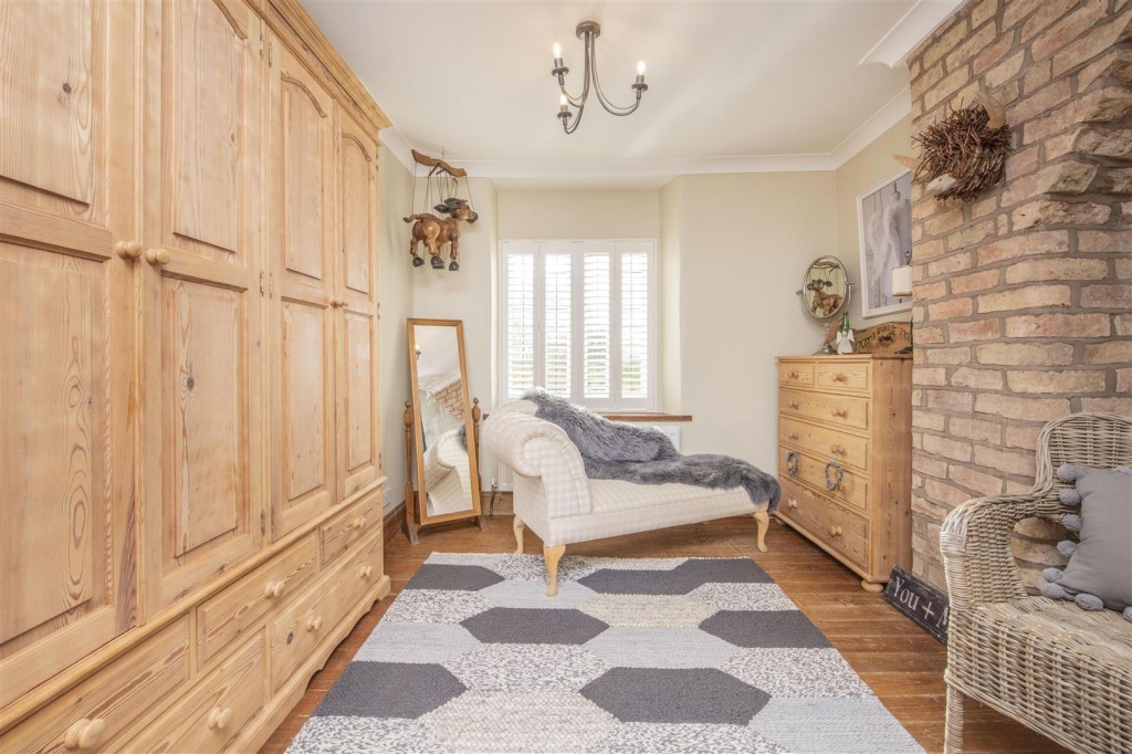 Images for Hilltop, Furnace Lane, Little Harrowden, Wellingborough EAID:oscarjamesapi BID:3