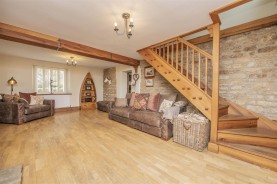 Images for Hilltop, Furnace Lane, Little Harrowden, Wellingborough