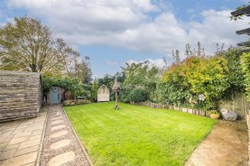 Images for Hilltop, Furnace Lane, Little Harrowden, Wellingborough