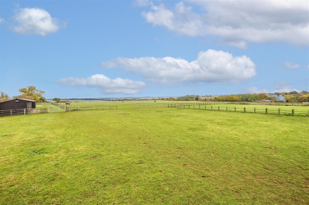 Images for Hilltop, Furnace Lane, Little Harrowden, Wellingborough EAID:oscarjamesapi BID:3