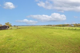 Images for Hilltop, Furnace Lane, Little Harrowden, Wellingborough
