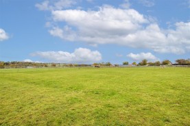 Images for Hilltop, Furnace Lane, Little Harrowden, Wellingborough