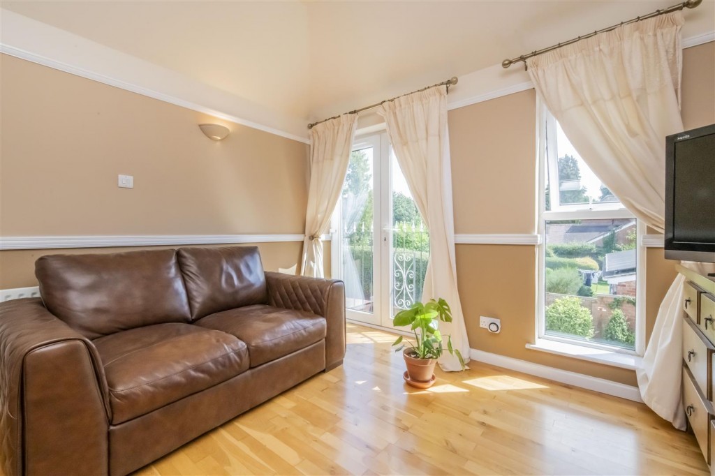 Images for Rockingham Road, Kettering EAID:oscarjamesapi BID:2