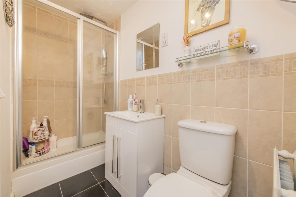 Images for Breezehill, Wootton, Northampton EAID:oscarjamesapi BID:1