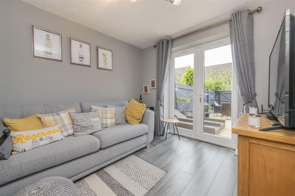 Images for Breezehill, Wootton, Northampton EAID:oscarjamesapi BID:1