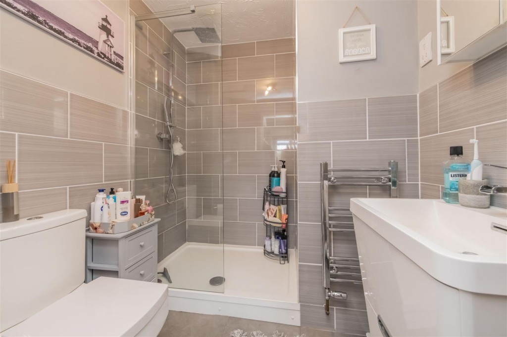 Images for Breezehill, Wootton, Northampton EAID:oscarjamesapi BID:1