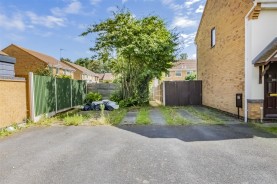 Images for Brambleside, Kettering