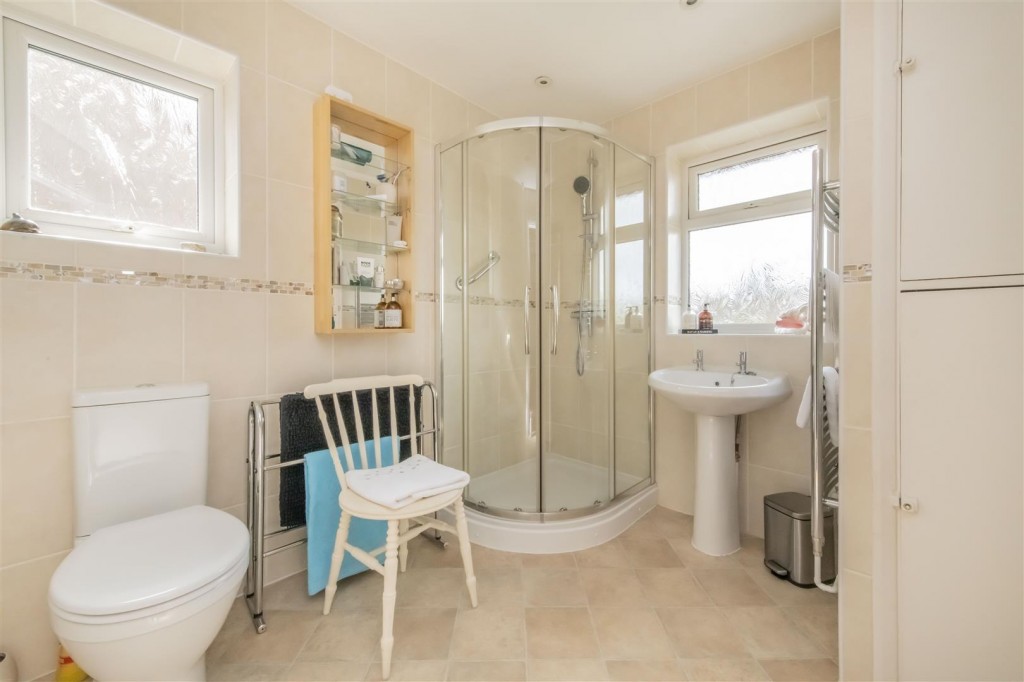 Images for Cotswold Avenue, Northampton EAID:oscarjamesapi BID:1