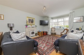 Images for Cotswold Avenue, Northampton
