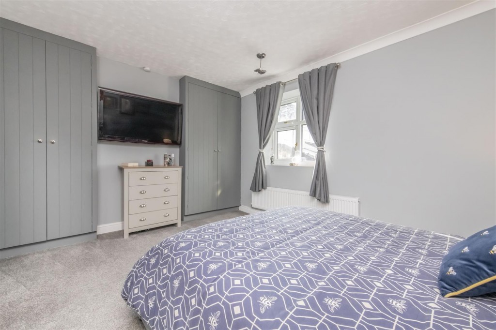Images for Hill Street, Kettering EAID:oscarjamesapi BID:2