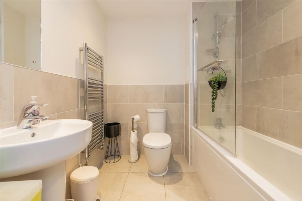 Images for Jack Cumberland Road, Market Harborough EAID:oscarjamesapi BID:5