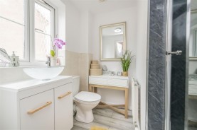Images for Flowerhill Drive, Wellingborough
