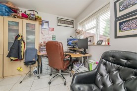 Images for Kingsley Road, Rothwell