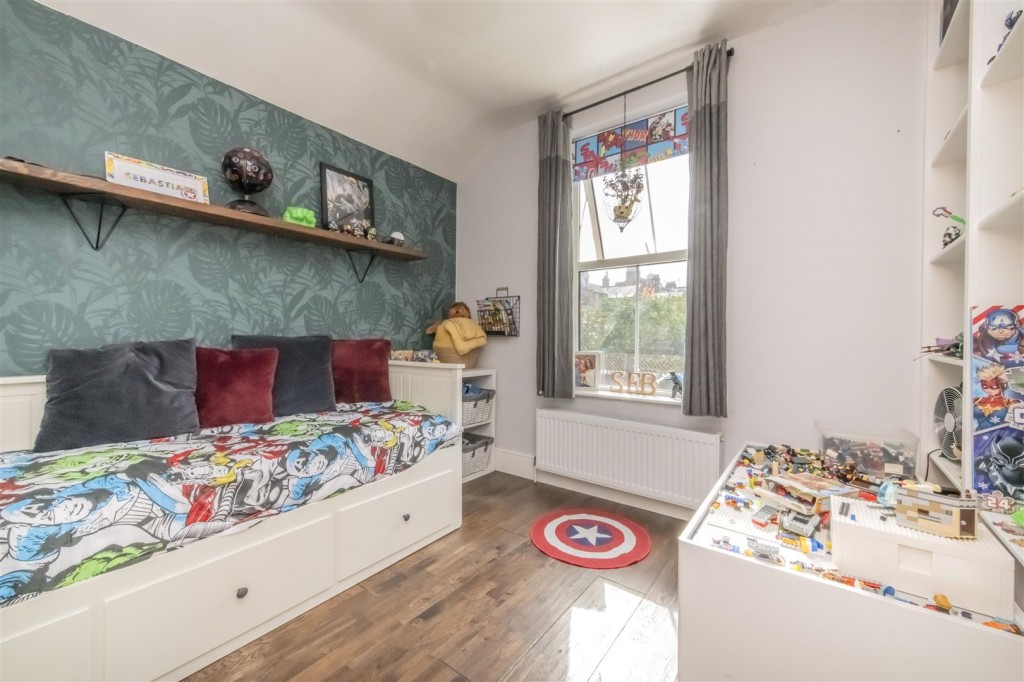 Images for Castle Road, Wellingborough EAID:oscarjamesapi BID:6