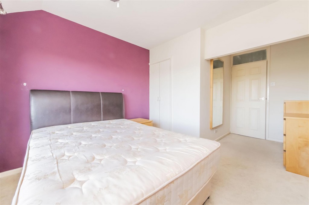 Images for Conway Drive, Burton Latimer, Kettering EAID:oscarjamesapi BID:3