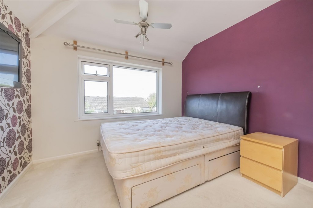 Images for Conway Drive, Burton Latimer, Kettering EAID:oscarjamesapi BID:3