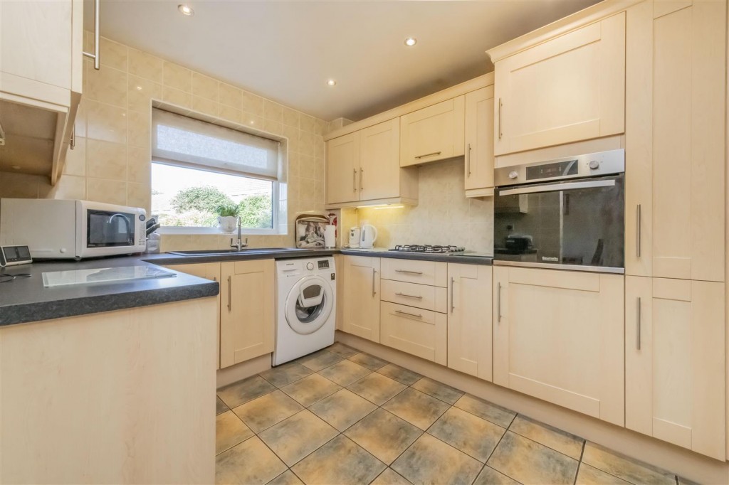 Images for Deeble Road, Kettering EAID:oscarjamesapi BID:2