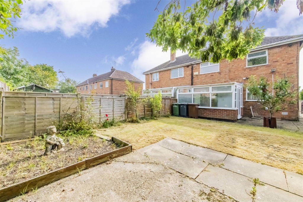 Images for Highfield Grove, Corby EAID:oscarjamesapi BID:4
