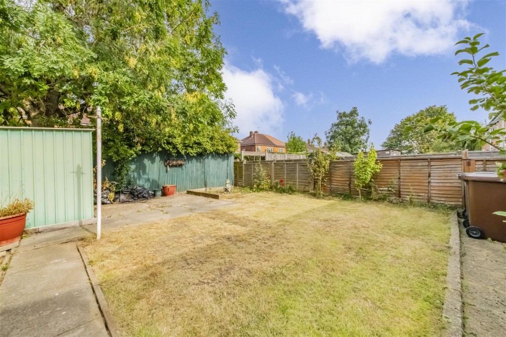 Images for Highfield Grove, Corby EAID:oscarjamesapi BID:4