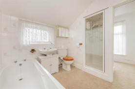 Images for Milton Road, Little Irchester, Wellingborough