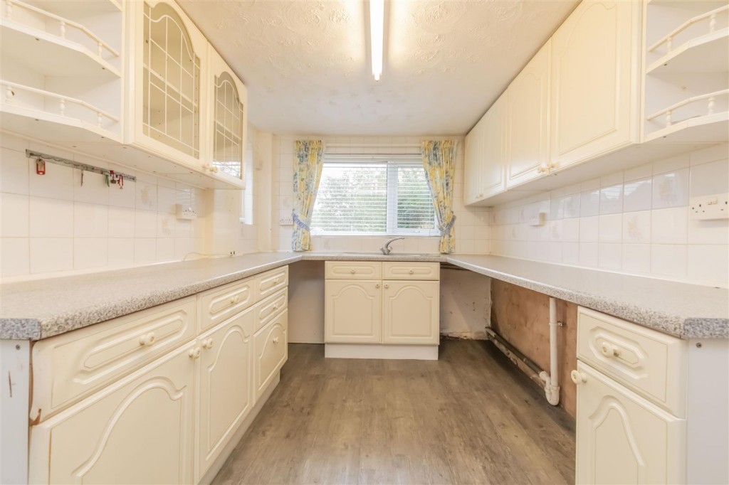 Images for Milton Road, Little Irchester, Wellingborough EAID:oscarjamesapi BID:6