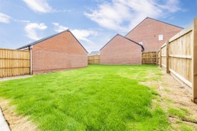 Images for Thornton Avenue, Barton Seagrave